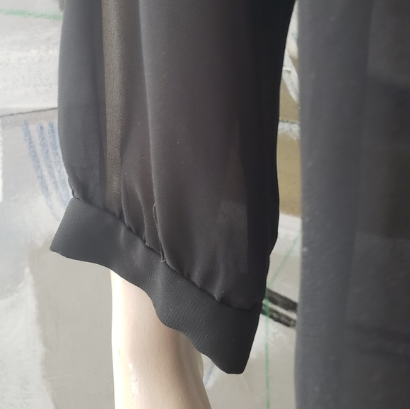 French Connection | Sheer Blouse with Pleated Detail - Picture 7 of 11